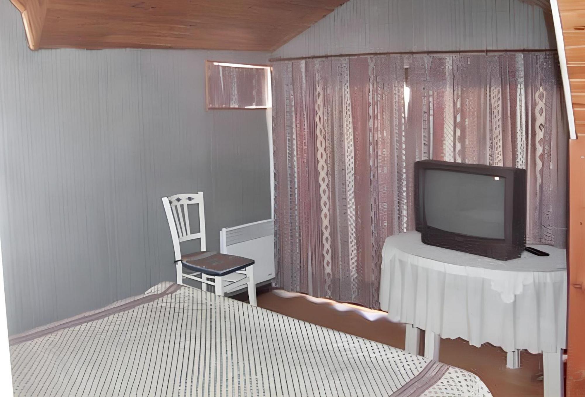 Maison Chaleureuse Pres Des Pistes De Barcelonnette - Cheminee 外观 照片